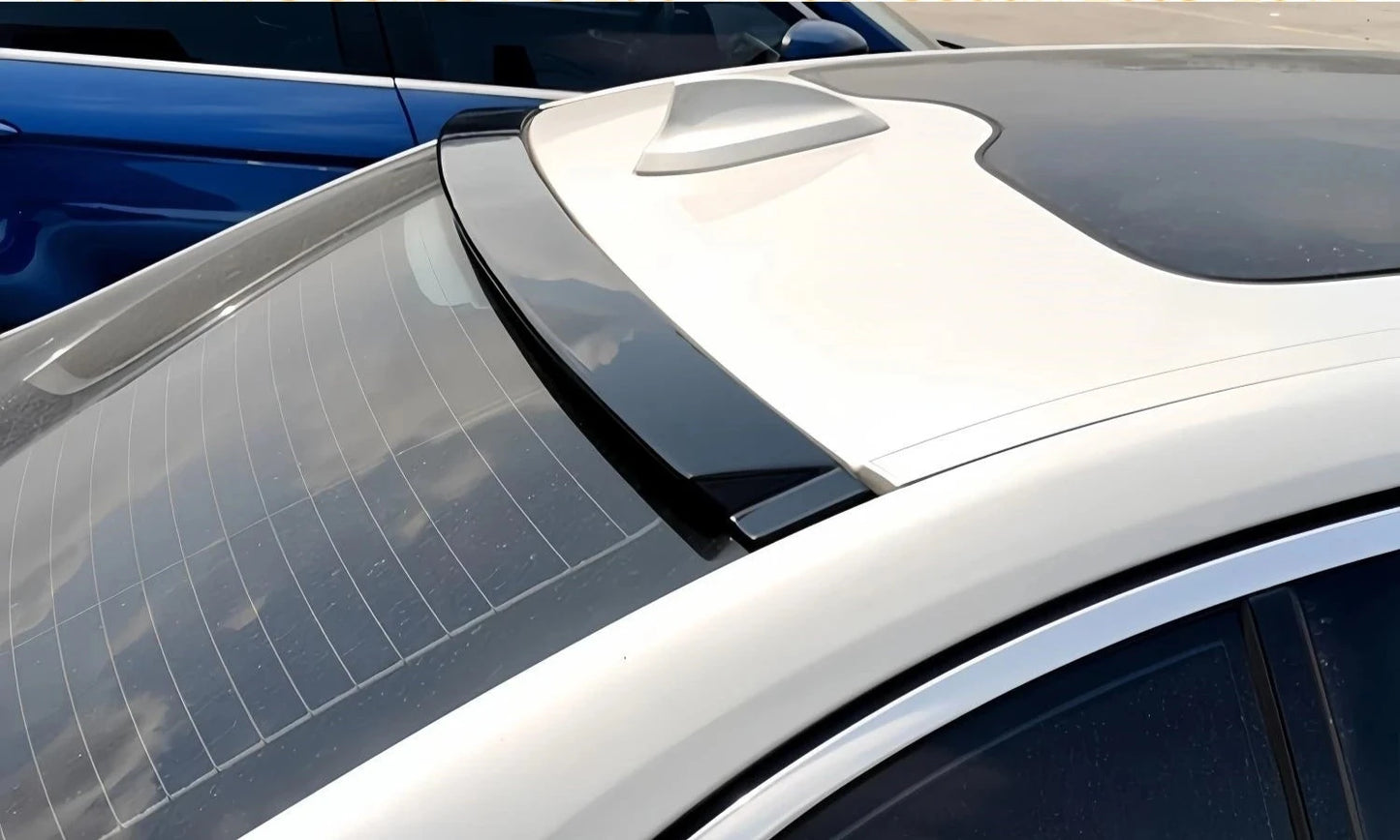 E90 Roof Spoiler