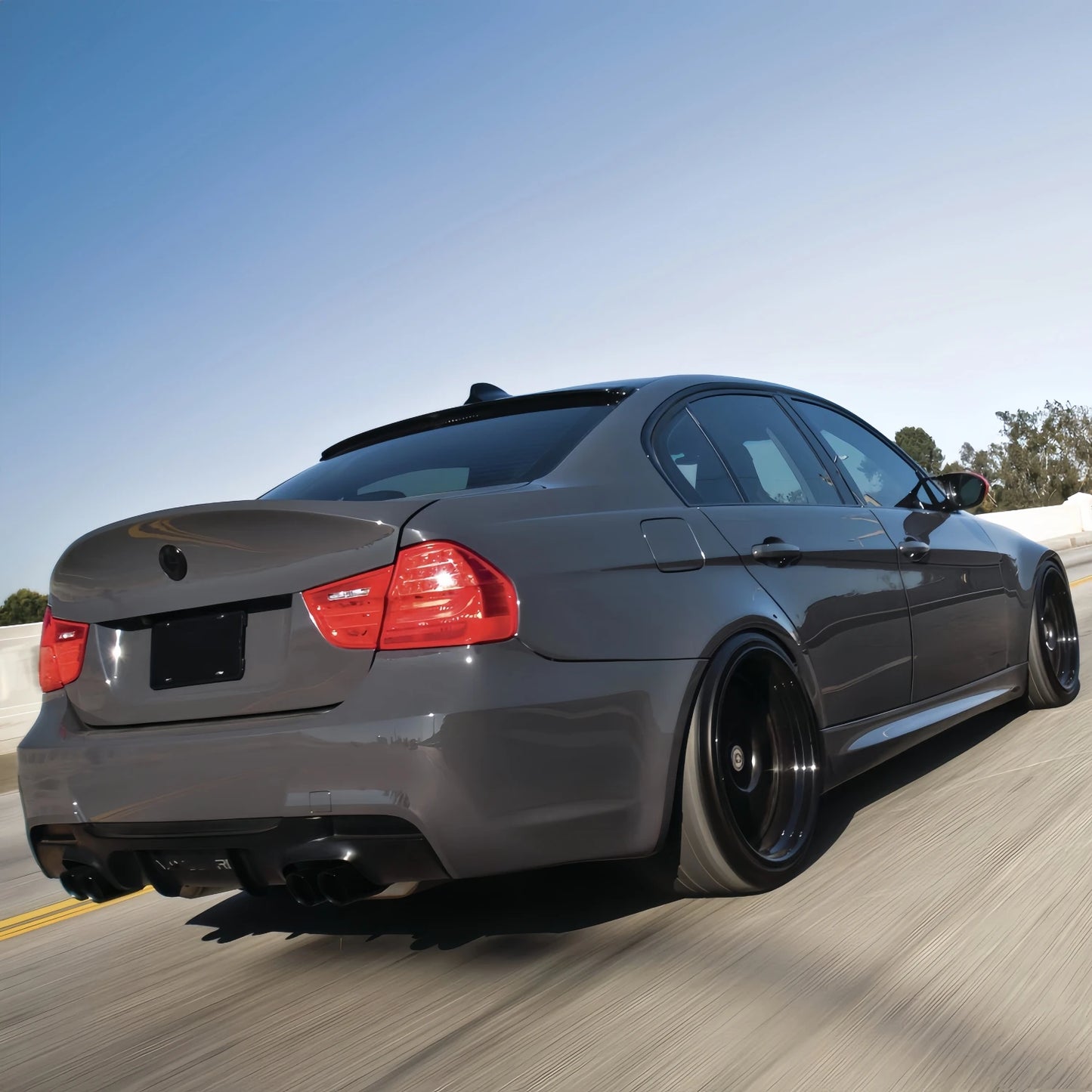 E90 Roof Spoiler